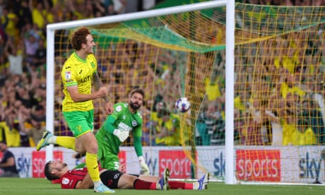 Sargent double fires Norwich to Championship victory over Millwall