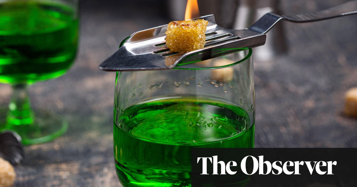 Return of the green fairy: once-notorious absinthe enjoys UK revival