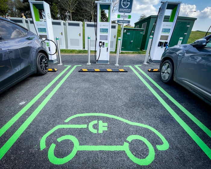 EV charger rollout in UK slows amid political uncertainty and rise in installation costs