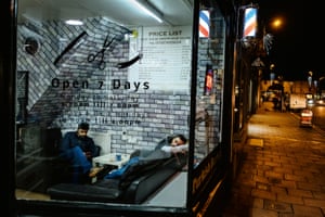 A photograph by Merlin Daleman of a barbershop in the town of Swindon.