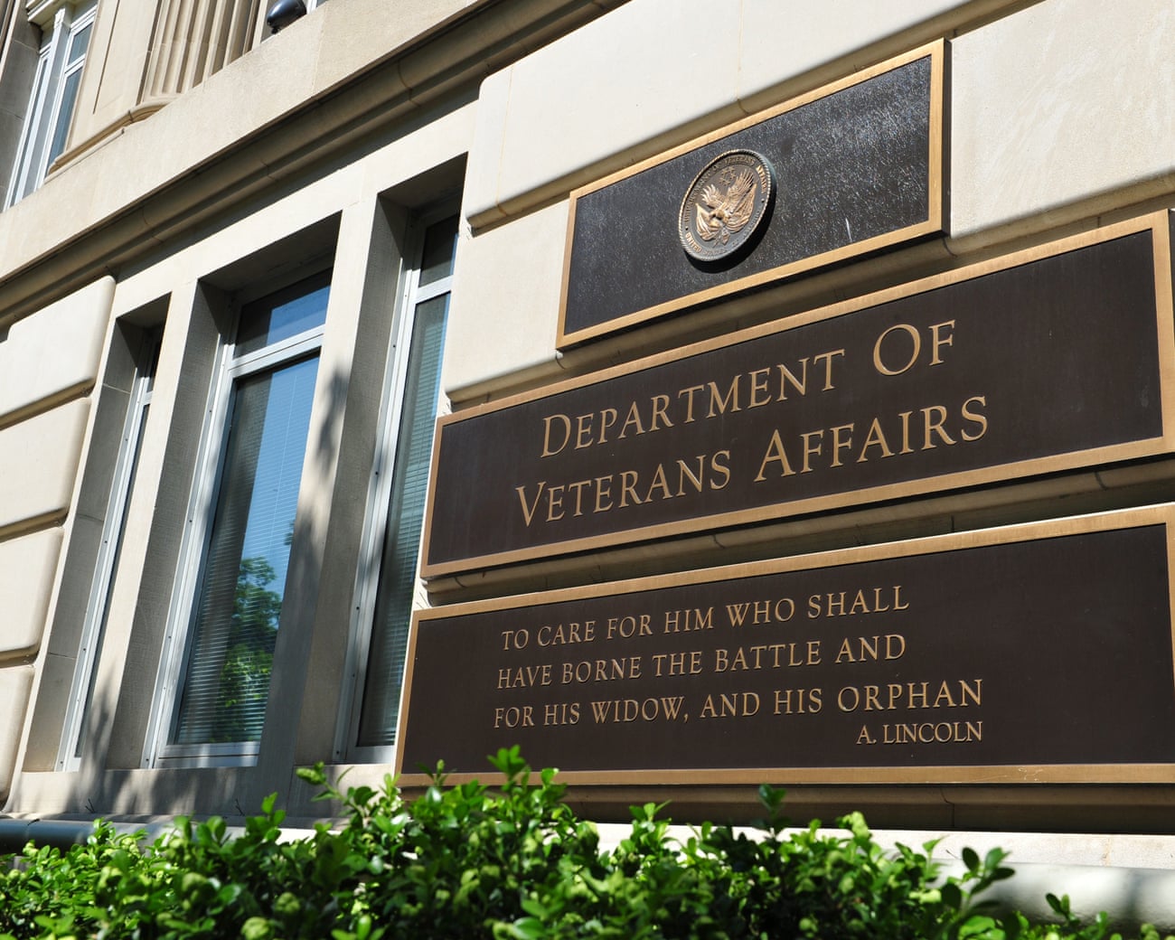 VA hospitials understaffed