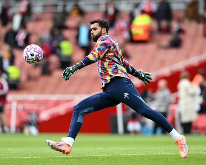 Arsenal v Crystal Palace, Aston Villa v Manchester City and more: Premier League clockwatch – live