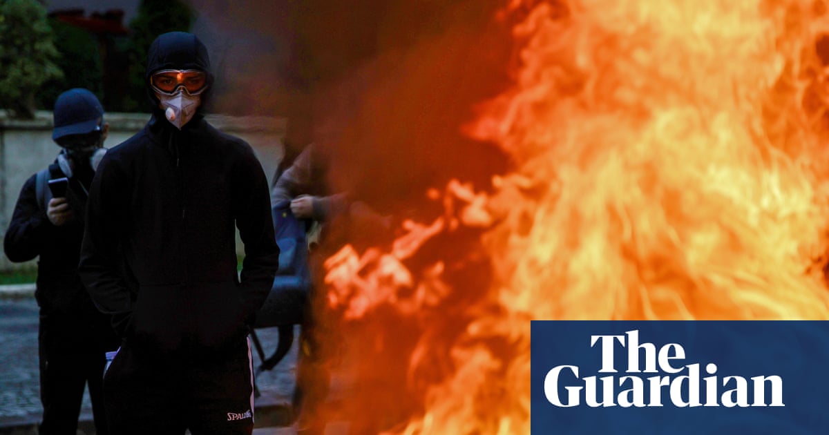 Albania imposes $6,000 fine for demonstrators present at a protest that turns violent