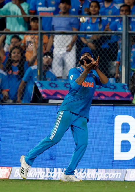 Ravindra Jadeja catches out Glenn Phillips.