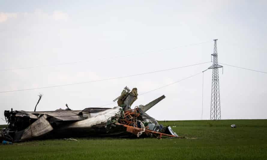 A Ukrainian Antonov AN-26 military transport plane came down in a field near Mykhailivka.