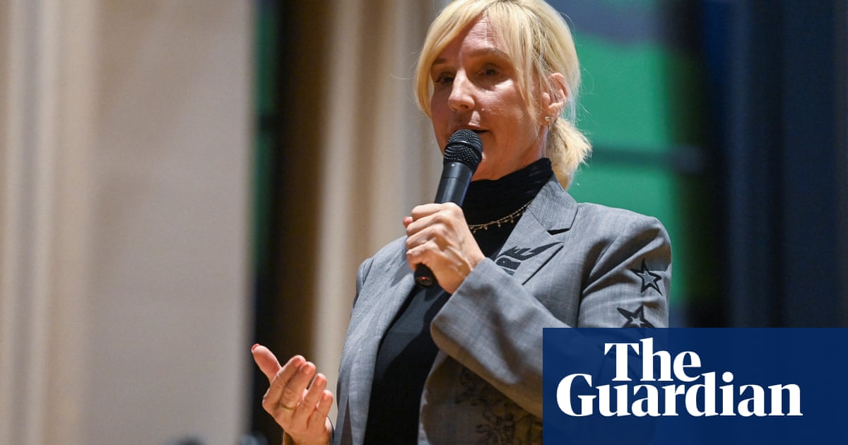 Be vigilant, hold your ground: Erin Brockovich rallies Ohio town after train disaster