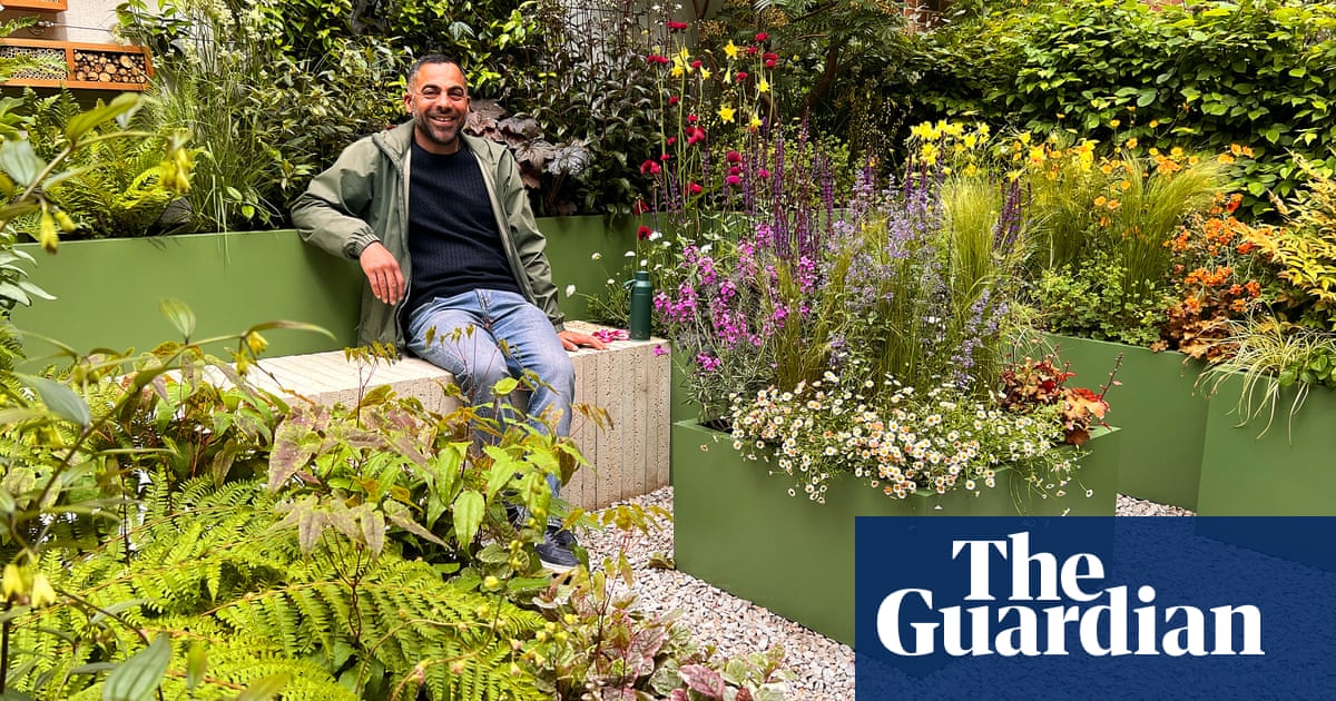 Chelsea tips for small gardens: experiment and learn from mistakes