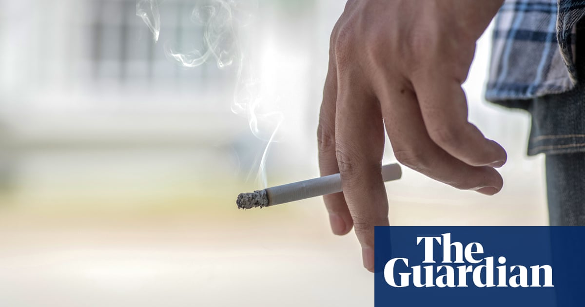 Plan to raise smoking age to 21 to be unveiled amid UK government splits