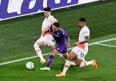 Nicolas Gonzalez goes down in the box.