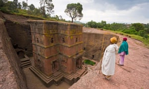  Sunken rock Hewn Church of Beth Giyorgis, Lalibela. 