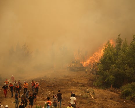 Firefighting efforts continue by air and land to contain a forest fire that broke out in Seydikemer district of Mugla, Turkey.