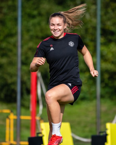 Kirsty Hanson training with Manchester United this month.