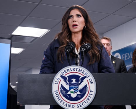 Pressure rises on DHS after Minneapolis shooting as border commander reassigned