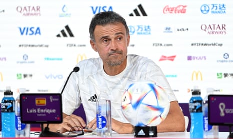 Luis Enrique up before the media in Doha today.