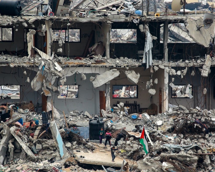Over half of Australians support sanctions on Israel and its leaders for ongoing attacks on Gaza, poll shows
