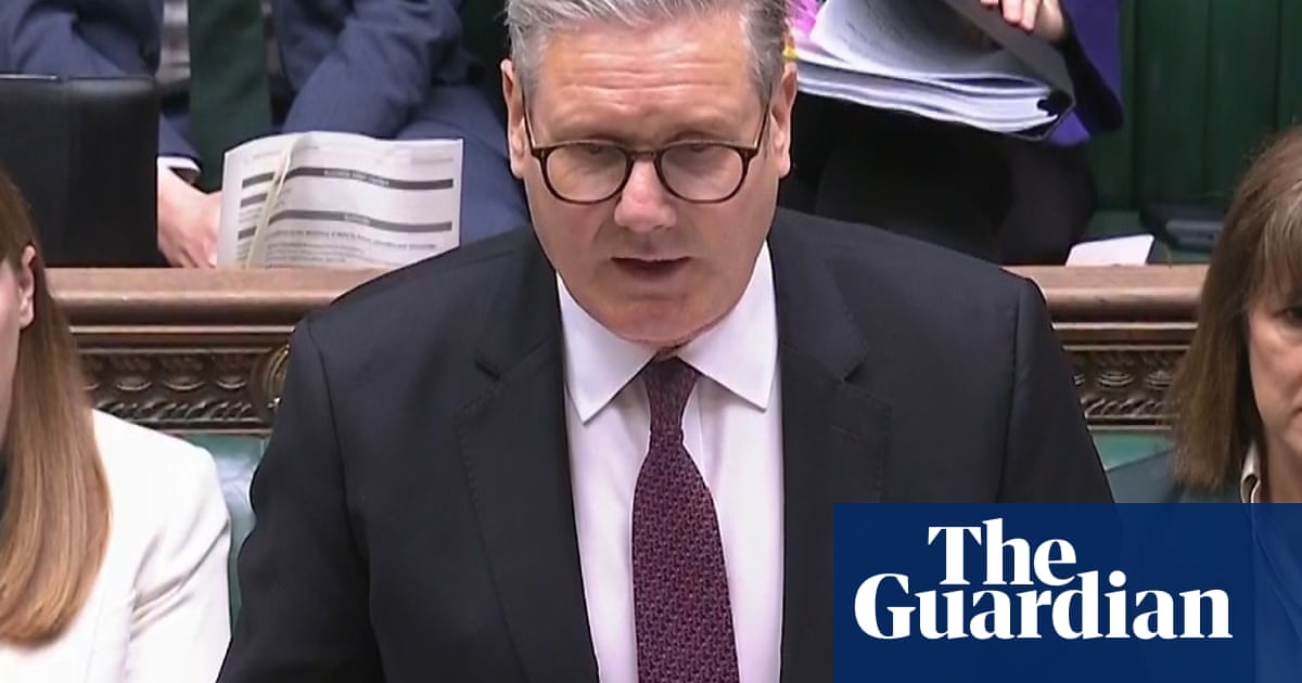 Starmer defends immigration speech as Farage claims Labour ‘learning from Reform’ – video