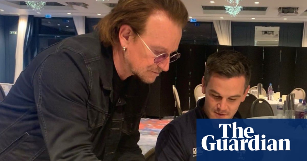 Bono drops in to help give Andy Farrells Ireland the edge against England