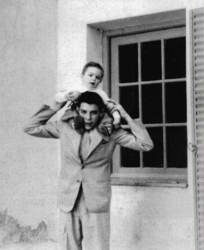 Che Guevara S Brother Ernesto Must Be Pulled From His
