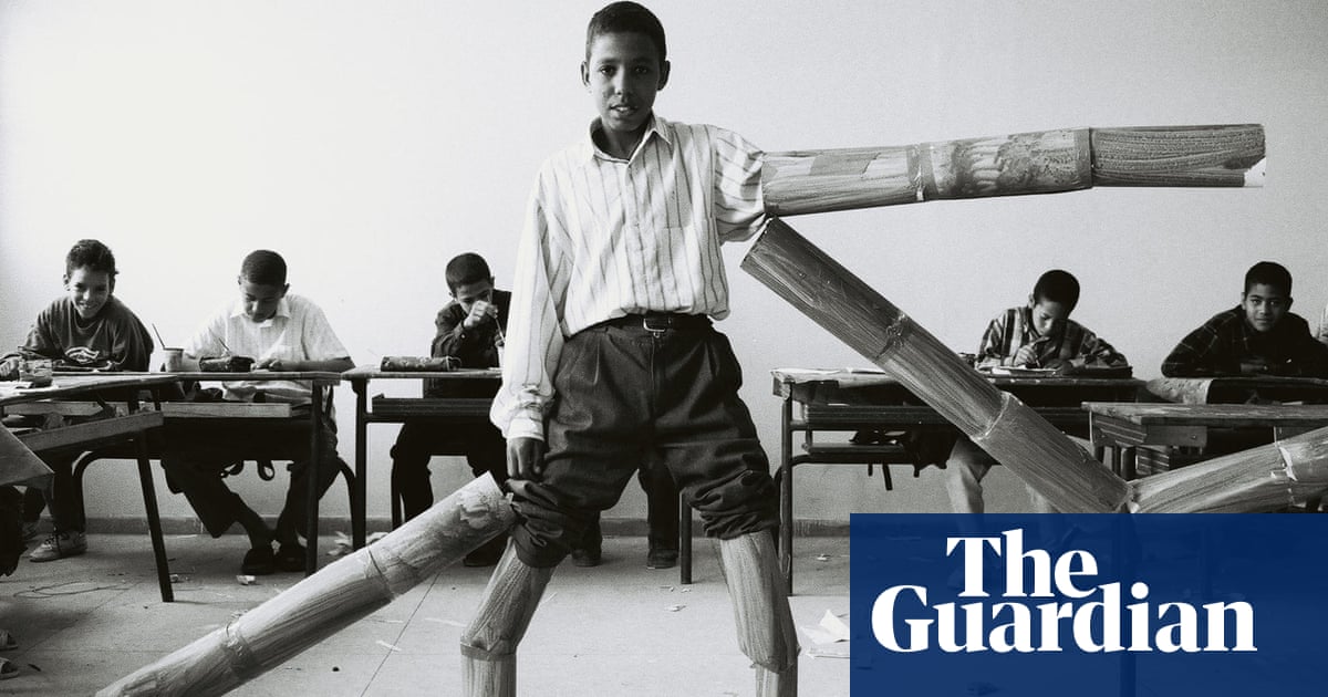 Leave those kids alone! Teaching through play in pictures