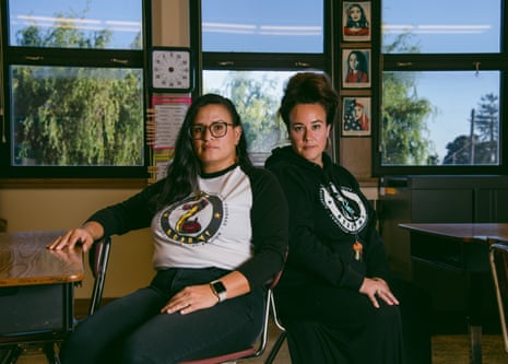 Fifth-grade teachers Athena Larios and Melanie Swandby in a classroom