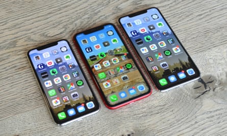 Iphone 11 Review An Iphone Xr With A Better Camera Iphone The Guardian