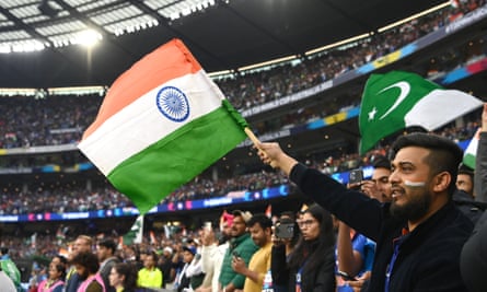 Fans in the crowd at the MCG for India v Pakistan