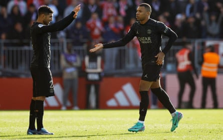 Kylian Mbappé scored twice as PSG beat Brest.