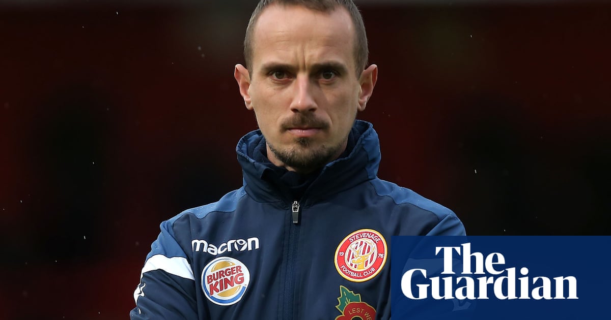 Stevenages Mark Sampson charged by FA over offensive remark about player