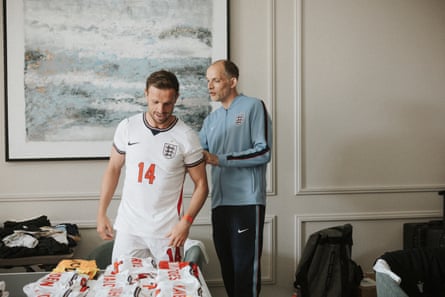 Jordan Henderson and Thomas Tuchel speak on the sidelines of England’s shoot.
