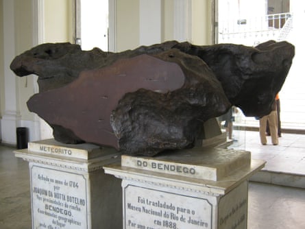 Bendegó meteorite, as it appeared on display in the National Museum before the fire