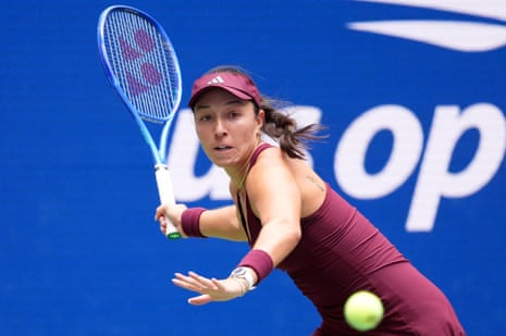 Jessica Pegula prepares to fire off a forehand to Sofia Kenin.