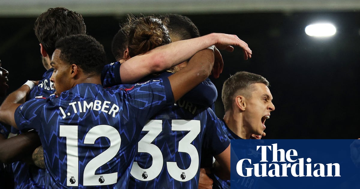 Leandro Trossard sinks Fulham to keep Arsenal riding high at top of table