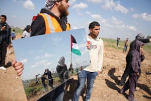 Protesters rally on Gaza’s eastern border with Israel