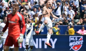 Resultado de imagem para La galaxy vs lafc ibrahimovic