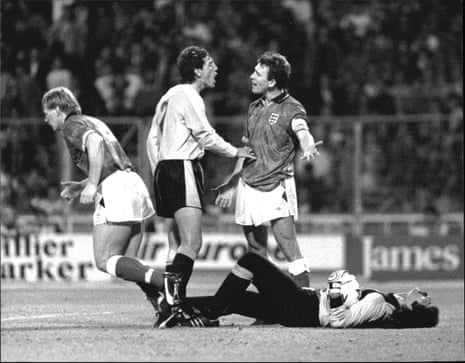 Bryan Robson comes face to face with Uruguay's Nelson Gutiérrez At Wembley.