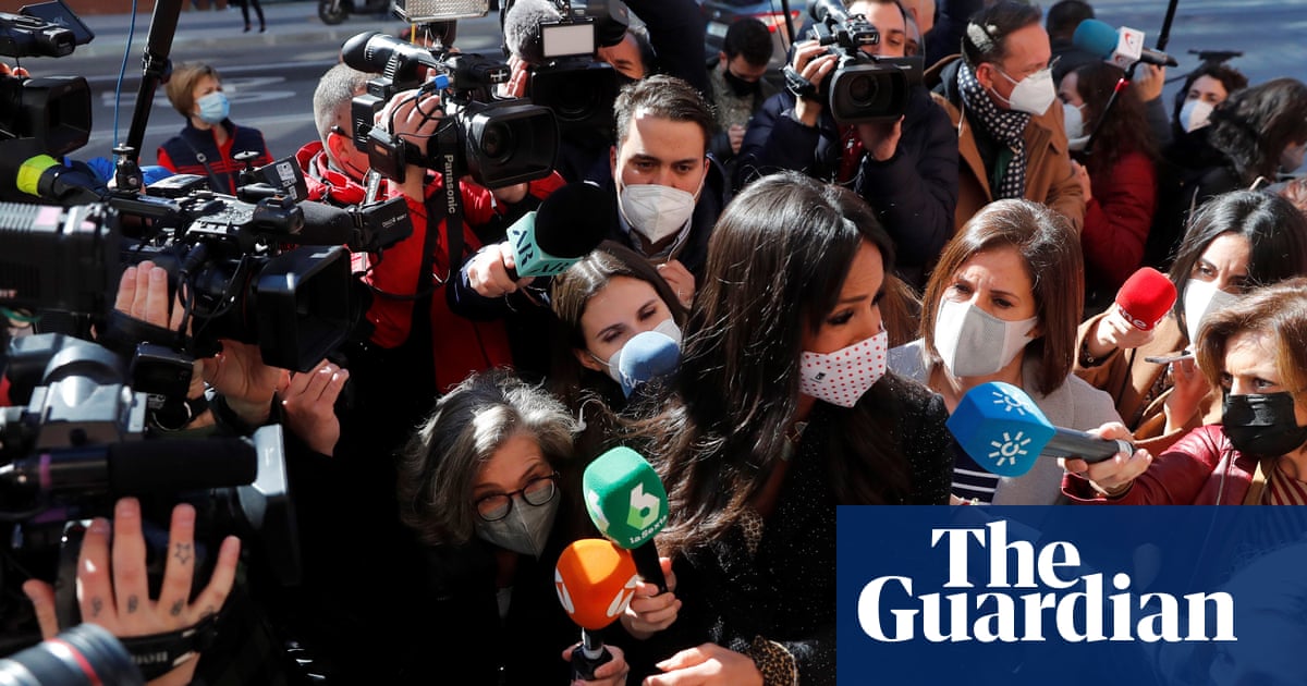 christian dating a catholic