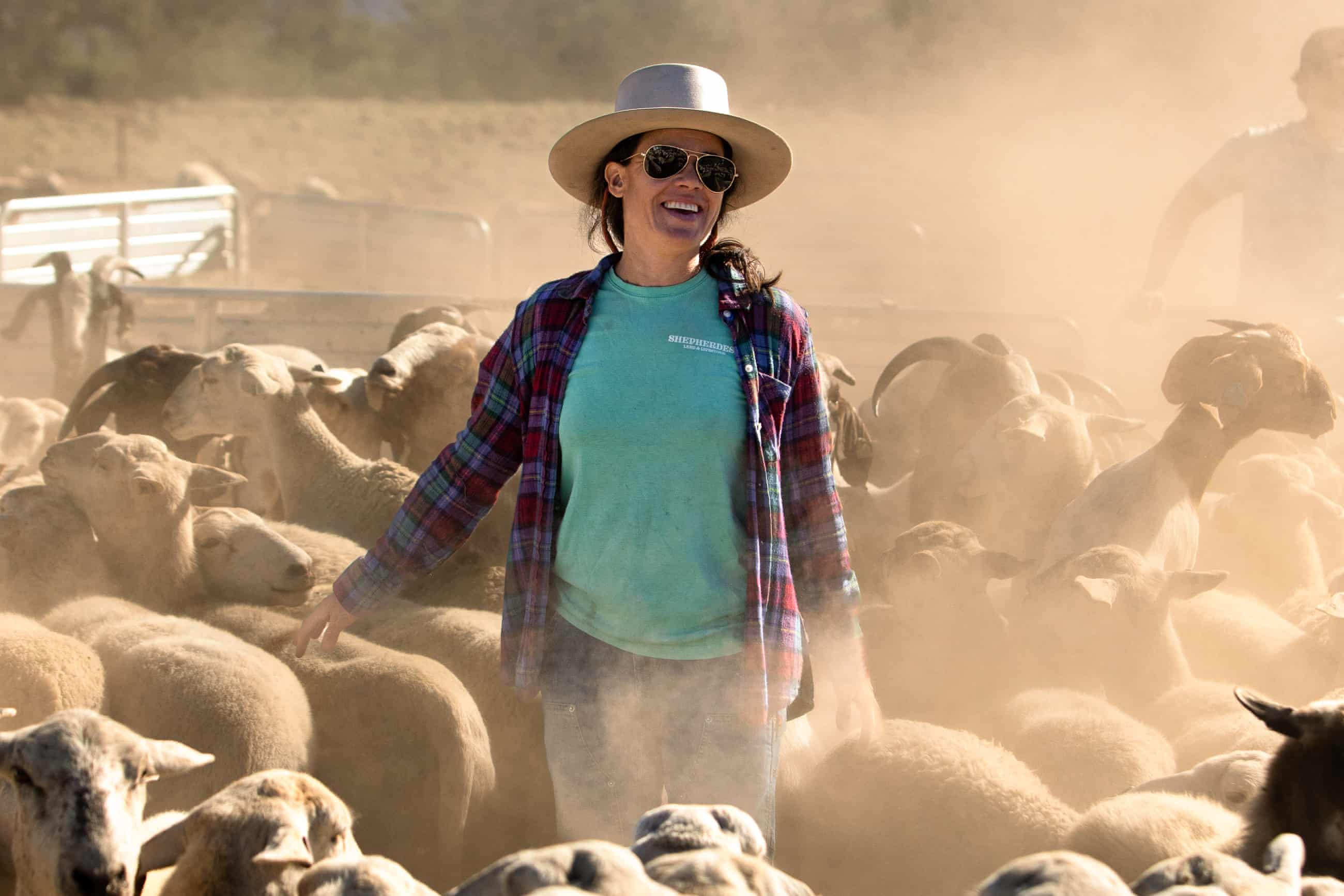 Can goats and sheep stop wildfires? This shepherdess is rallying the flock (theguardian.com)