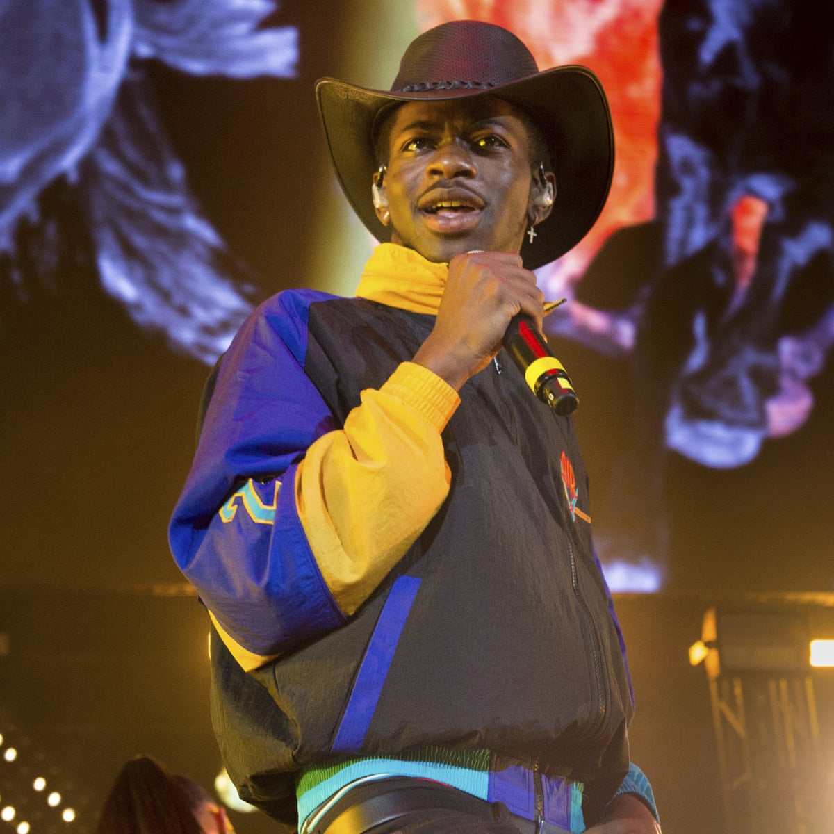Lil Nas X S Old Town Road Sets New Record For Most Weeks At No 1