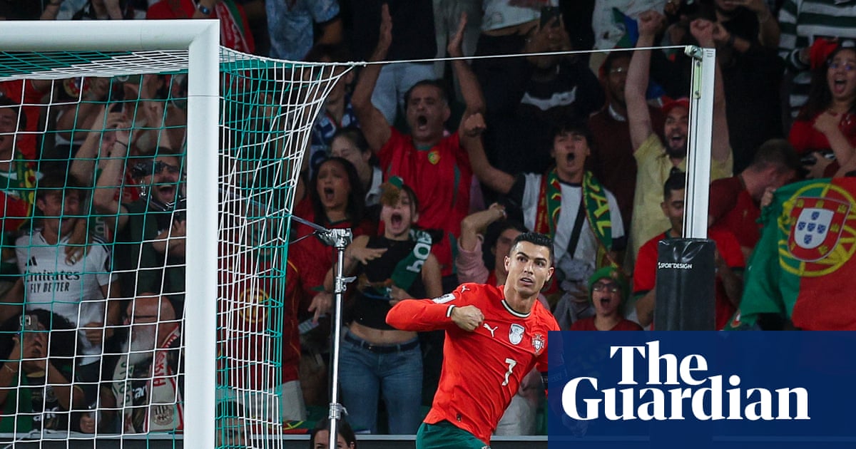 World Cup qualifying roundup: Portugal and record-breaking Ronaldo denied by Hungary