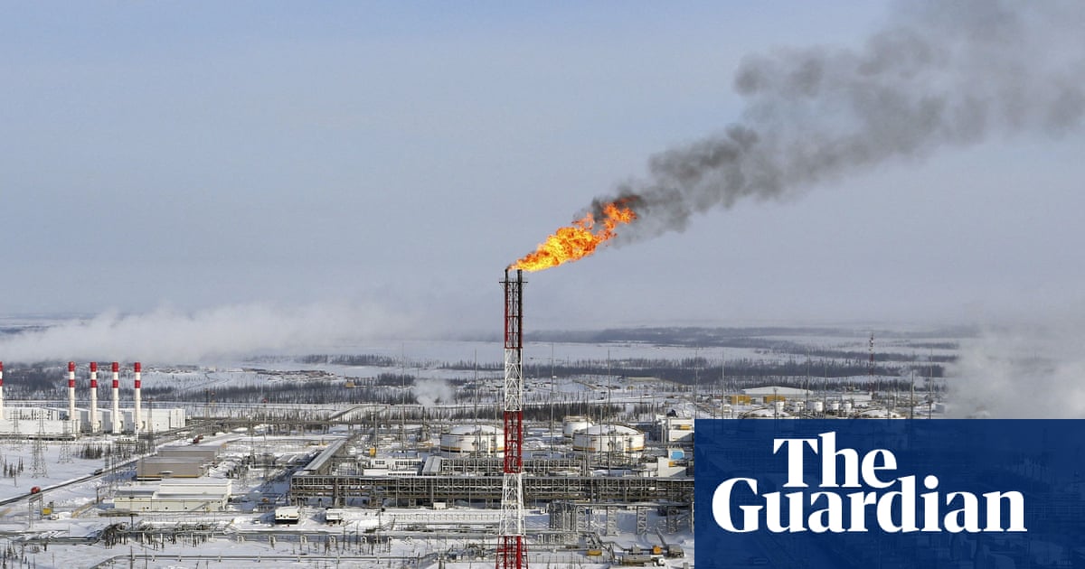 Will US sanctions on Russian oil companies be effective, and why is Trump imposing them now?