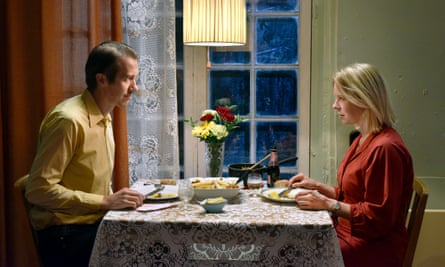 الاوراق المتساقطة.