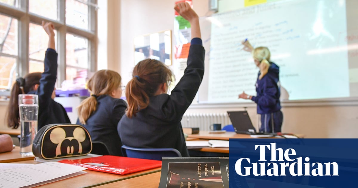 Teachers’ mental health ‘crisis’ prompts call for suicide prevention strategy | Teachers’ workload