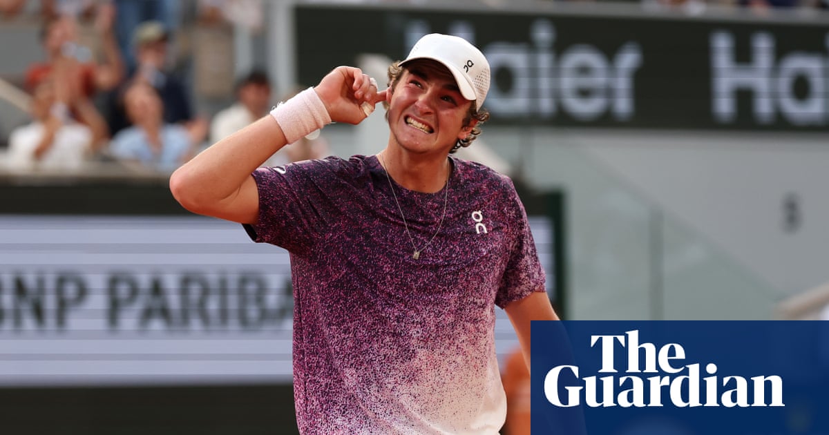 Teenage prodigy João Fonseca beats old master Novak Djokovic in five-set epic at French Open