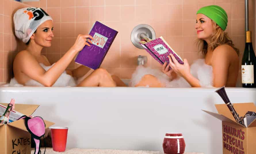 Tina Fey and Amy Poehler in Sisters.