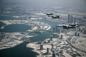 Qatari airforce escorts the plane transporting Donald Trump