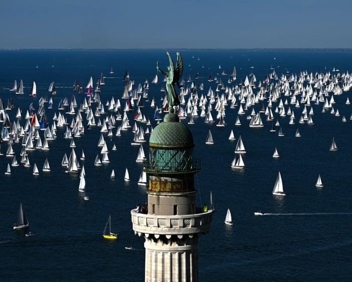 A regatta, protesters and Palestinians return home: photos of the weekend
