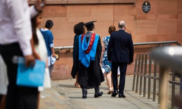 University graduands arriving for their graduation ceremony