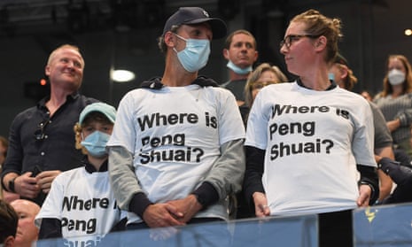 Spectators wearing T-shirts supporting Peng Shuai at the Australian Open.