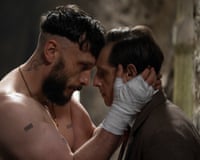 Richard Gadd as Ruben and Jamie Bell as Niall in Half Man.