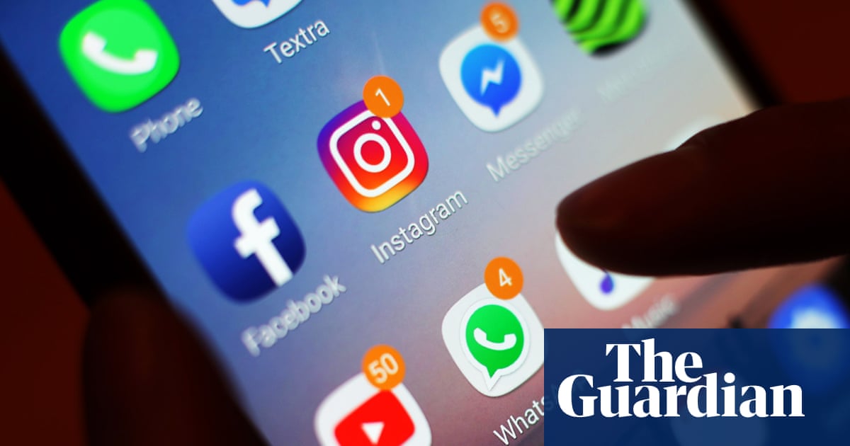 Instagram boss says users will be ‘overwhelmed’ with brand content in algorithm-free world Instagram boss says users will be ‘overwhelmed’ with brand content in algorithm-free world